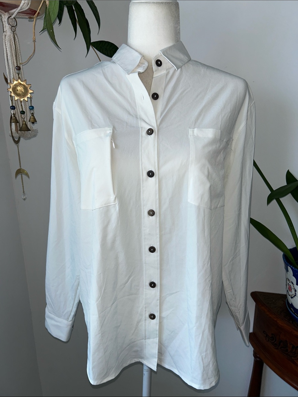 Carve Designs UPF 50+ Sun Shirt White Button Front Women's Small Oversized